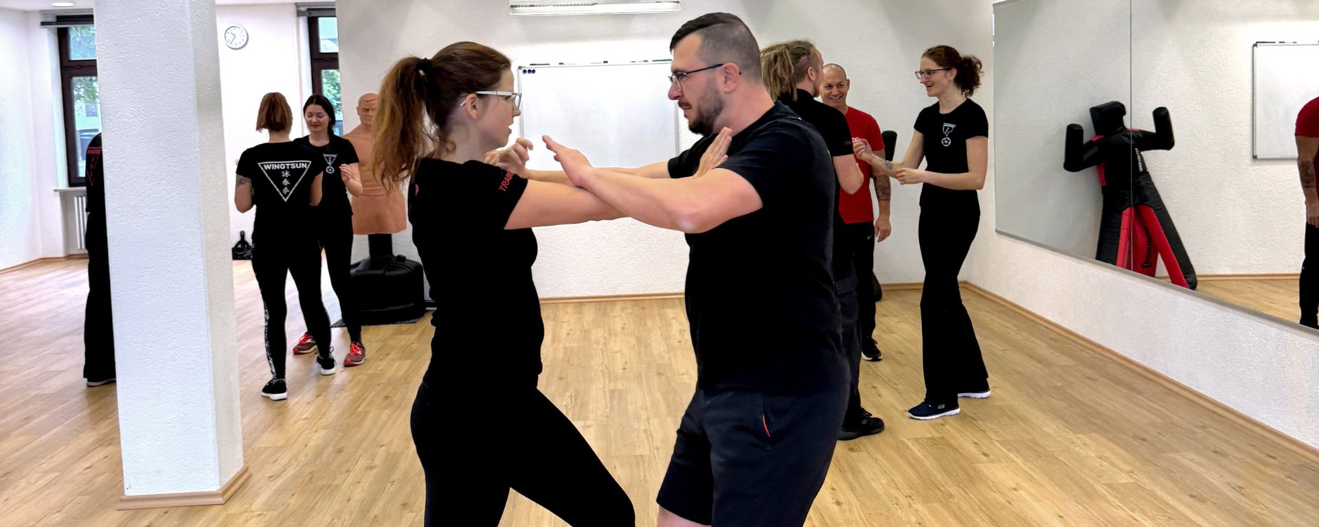COOL-YOUTH Selbstverteidigungstraining